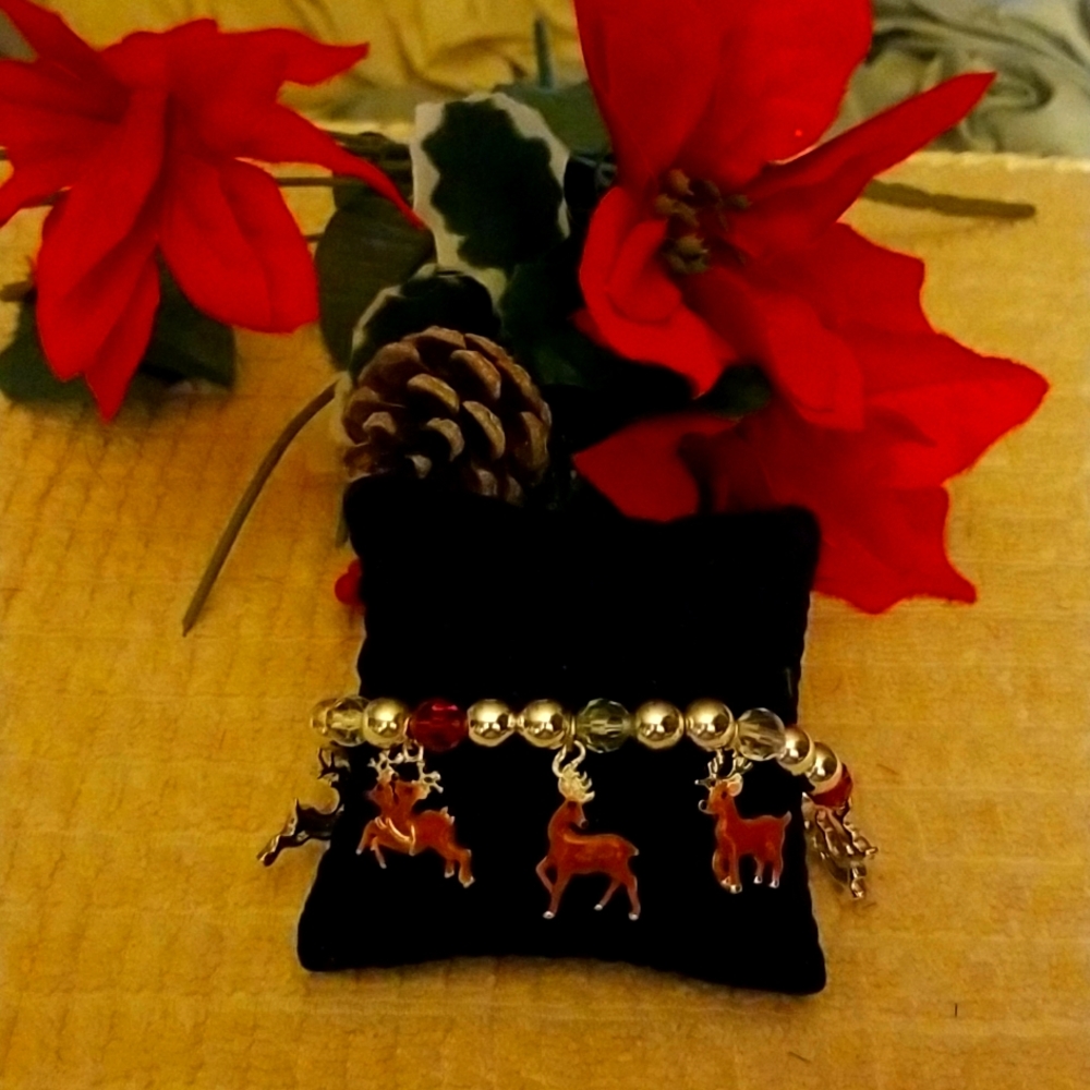 CHRISTMAS BRACELET